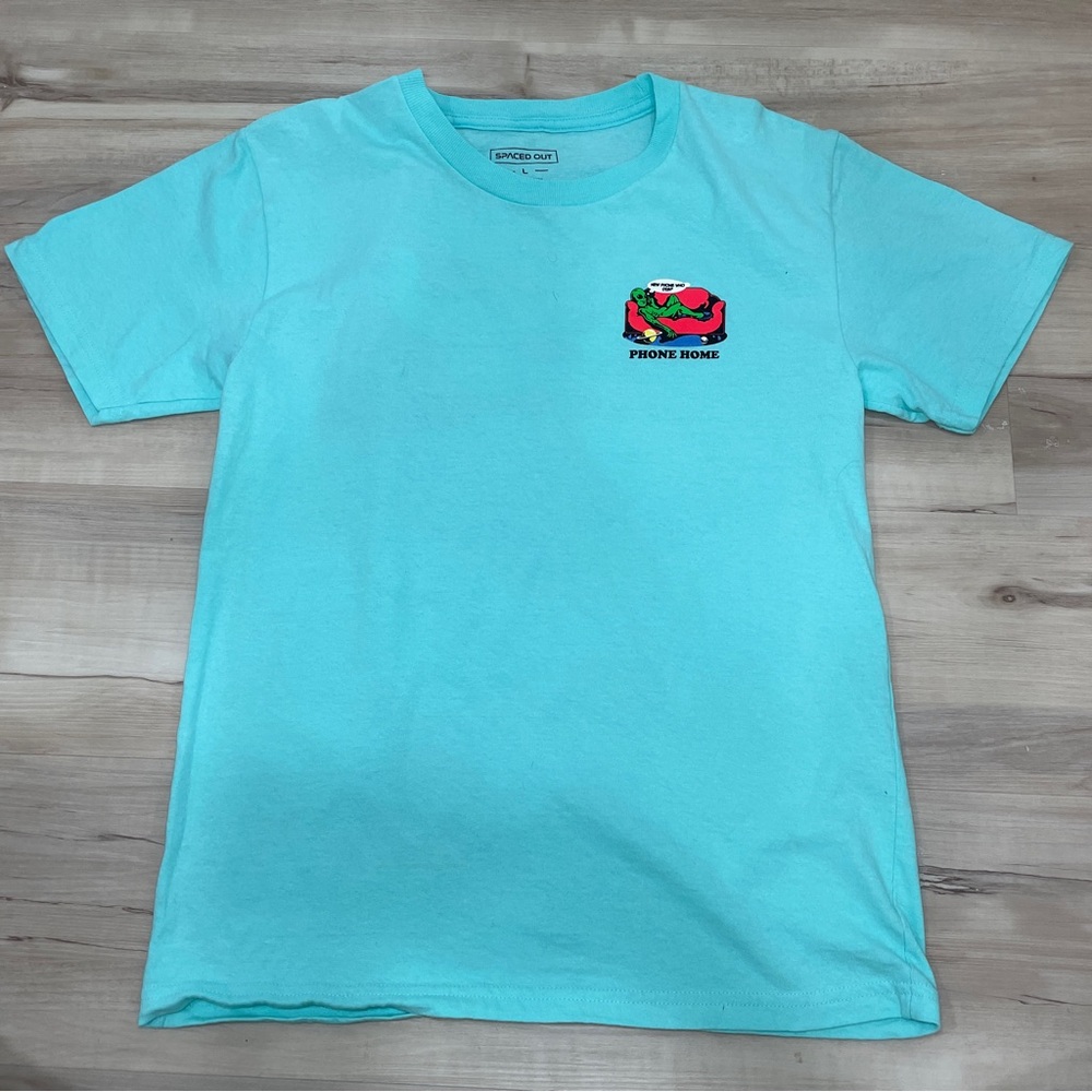 Spaced Out Boys Tee Size Large